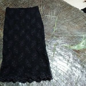 Anthropologie/Ann Farriday lace midi skirt